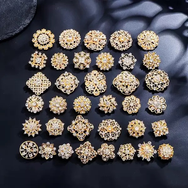 Tarjeta de moda europea y americana pequeña broche con rhinestone aleación ramillete celebración flor Ropa Accesorios pin fábrica al por mayor image 43