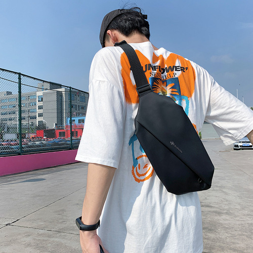 Trendy brand Japanese chest bag men's ins simple shoulder bag waist bag couple small shoulder bag female canvas student crossbody bag
