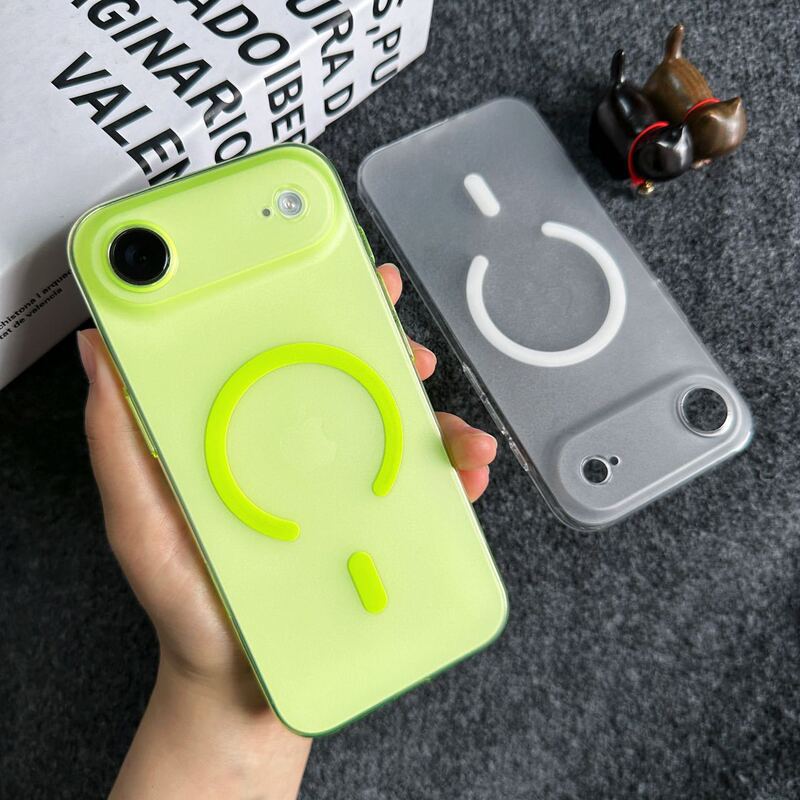 Ultra-Thin Pc Case Suitable for iPhone 17 Pro Max, Ice Fog Matte Magnetic Suction Full-Cover Protective Case for Apple 16/15
