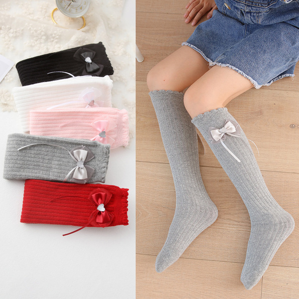 Autumn children's socks with bow