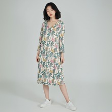 连衣裙女夏季2025新款中长款蚕丝打底裙大码气质过膝荷叶边长裙
