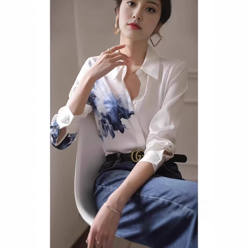 法式低调知性学术风渐变印花绸缎长袖衬衫2026设计感小众名媛衬衣