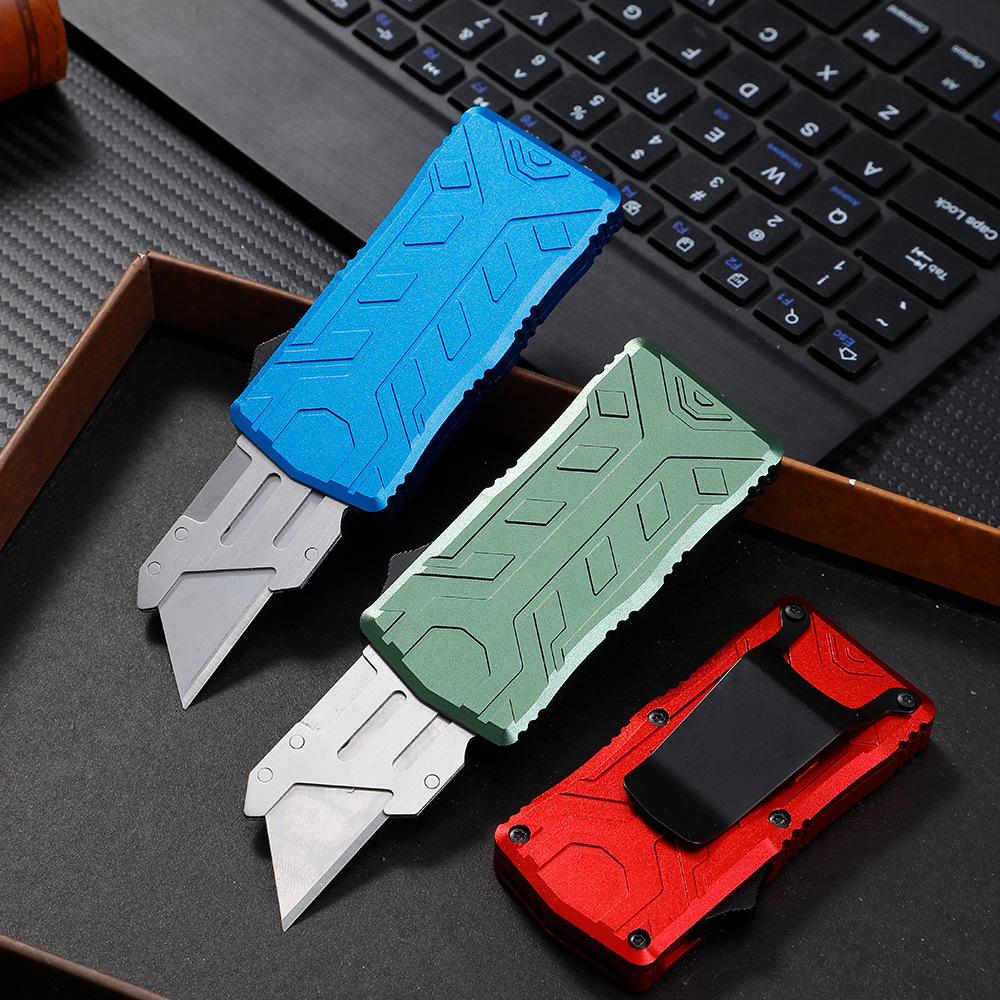 跨境厂家直销合金户外折刀直出刀航空铝创意小刀刀片可拆卸防身刀