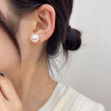 ���澫������С�ɶ������п��޶����ɴ�Ů�������γ���ֱ������