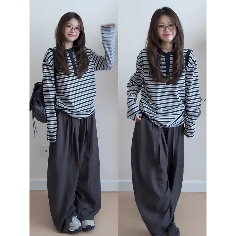 American-style Henley collar striped long-sleeve T-shirt for women, new early autumn collection, loose fit, slimming effect, Korean-style, casual and relaxed top American-style Henley collar striped long-sleeve T-shirt for women, new early autumn collection, loose fit, slimming effect, Korean-style, casual and relaxed top