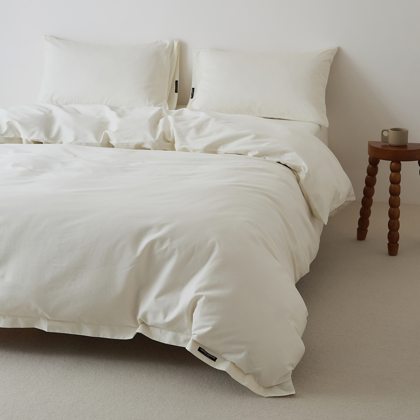 100s純綿の綿の長い綿の毛を磨いて布団カバーの単品の秋冬の厚いベッドカバーの綿の布団カバーの純色のシーツの枕カバー