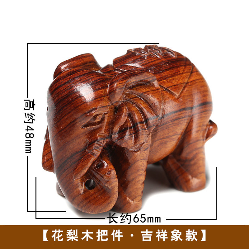 黄花梨の取っ手の件の木はクルミのヒョウタンの十二生肖の文を彫って赤い木の彫刻の小さい掛け金を彫って中実の置物を並べます。|undefined