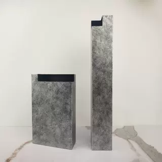 现代简约创意金属花器花瓶花插样板房售楼处桌面金属工艺品摆件