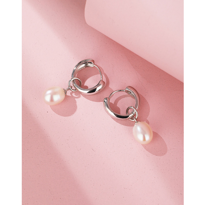 Gota de agua pendientes de perlas de agua dulce para mujeres 925 plata esterlina luz lujo nicho diseño alto grado hebilla del oído pendientes temperamento versátil