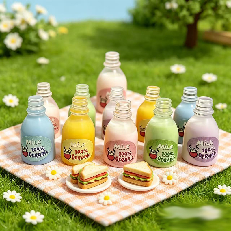 Two-Color Round Transparent Milk Bottle Miniature Food Toy Ornament Fridge Magnet Keychain Pendant Resin Accessory Two-Color Round Transparent Milk Bottle Miniature Food Toy Ornament Fridge Magnet Keychain Pendant Resin Accessory