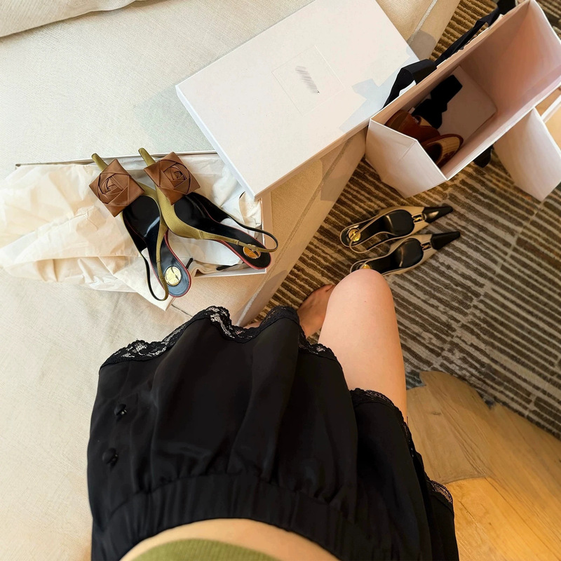 "Lace Fluttering Pants" Beautiful Slimming Four-Color Satin Shorts Women's Lace-Trimmed Pants Summer "Lace Fluttering Pants" Beautiful Slimming Four-Color Satin Shorts Women's Lace-Trimmed Pants Summer