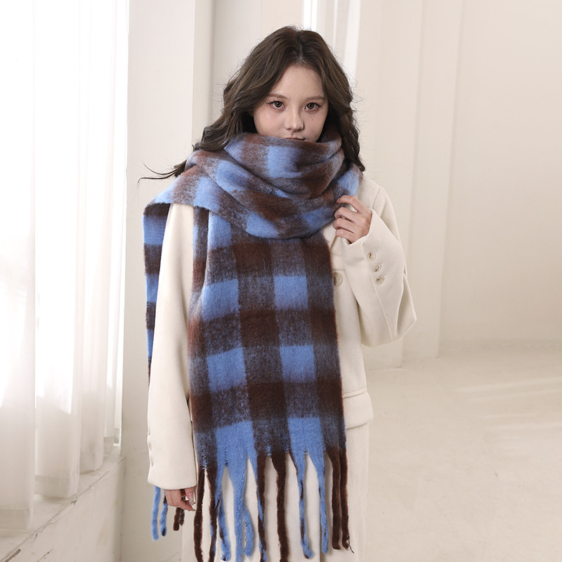 Écharpe épaisse en mohair automne-hiver 2024 avec atmosphère, chaleur haut de gamme, version coréenne polyvalente pour hommes et femmes_voghion.com