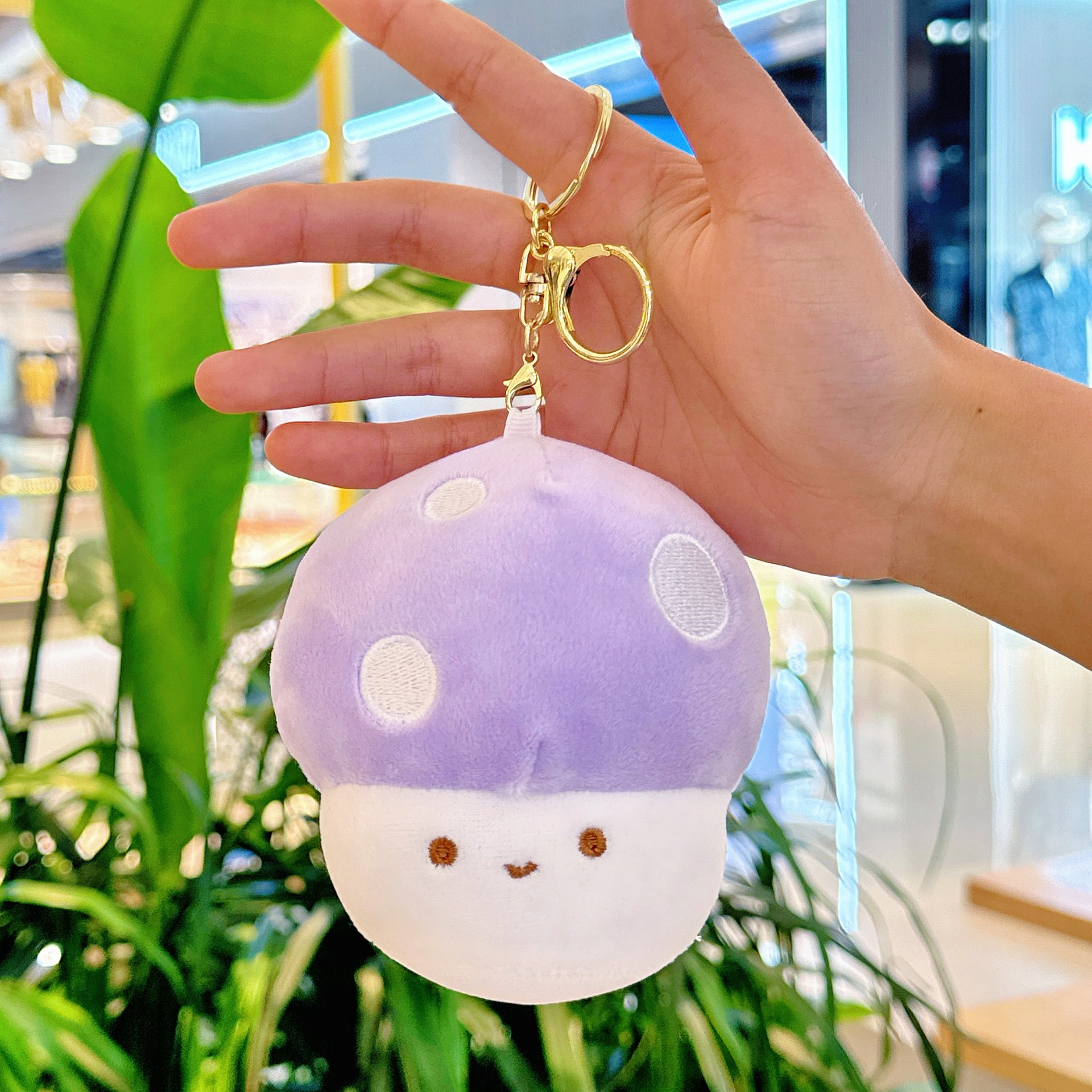 Muñeco de peluche con llavero de seta para celebración de bodas, regalo de bolsa ciega.