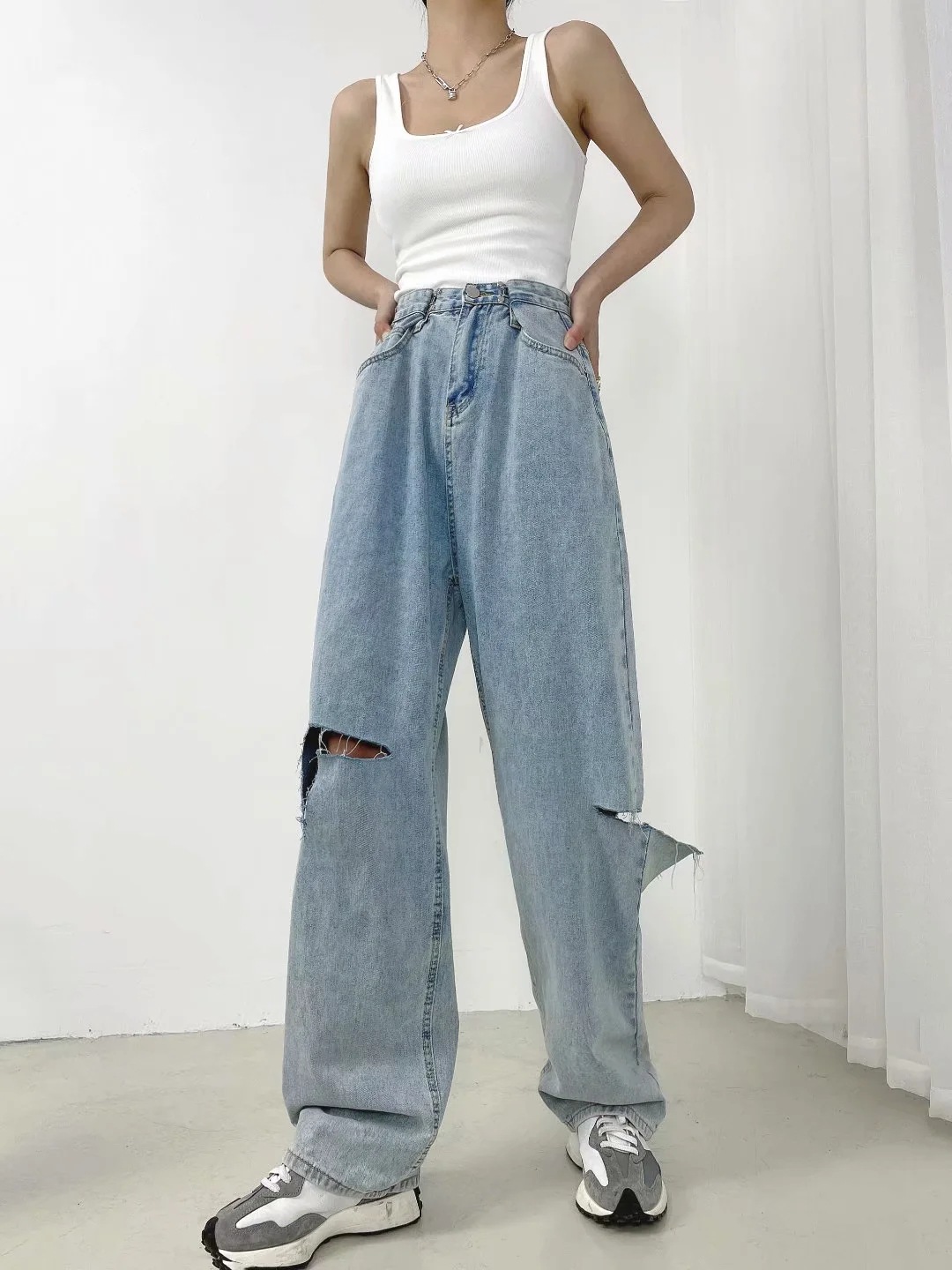 high waist loose wide-leg ripped jeans  NSAC48750