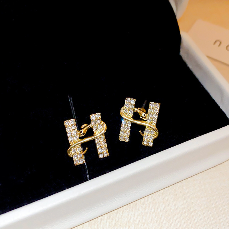 Statement Snake Drop Earrings Retro Style Silver Needle Jewelry_voghion.com