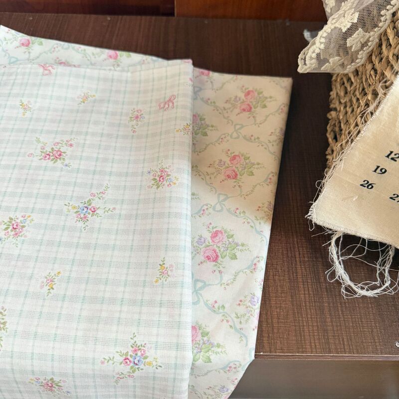 100% Cotton 60-Count Digitally Printed Fabric Korean-Style Gentle Floral Fabric for Women's Dresses, Clothing, Handmade Hair Accessories DIY