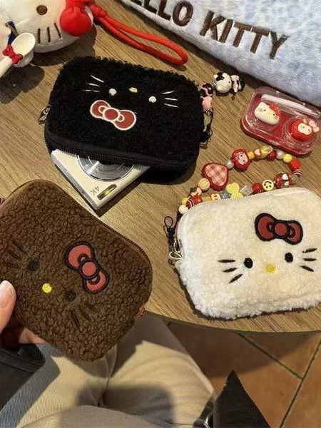 2026 New Embroidered Coin Purse, Lambswool Kitty Cat Ccd Storage Bag, High-Value Cosmetic Bag, Sanitary Napkin Bag