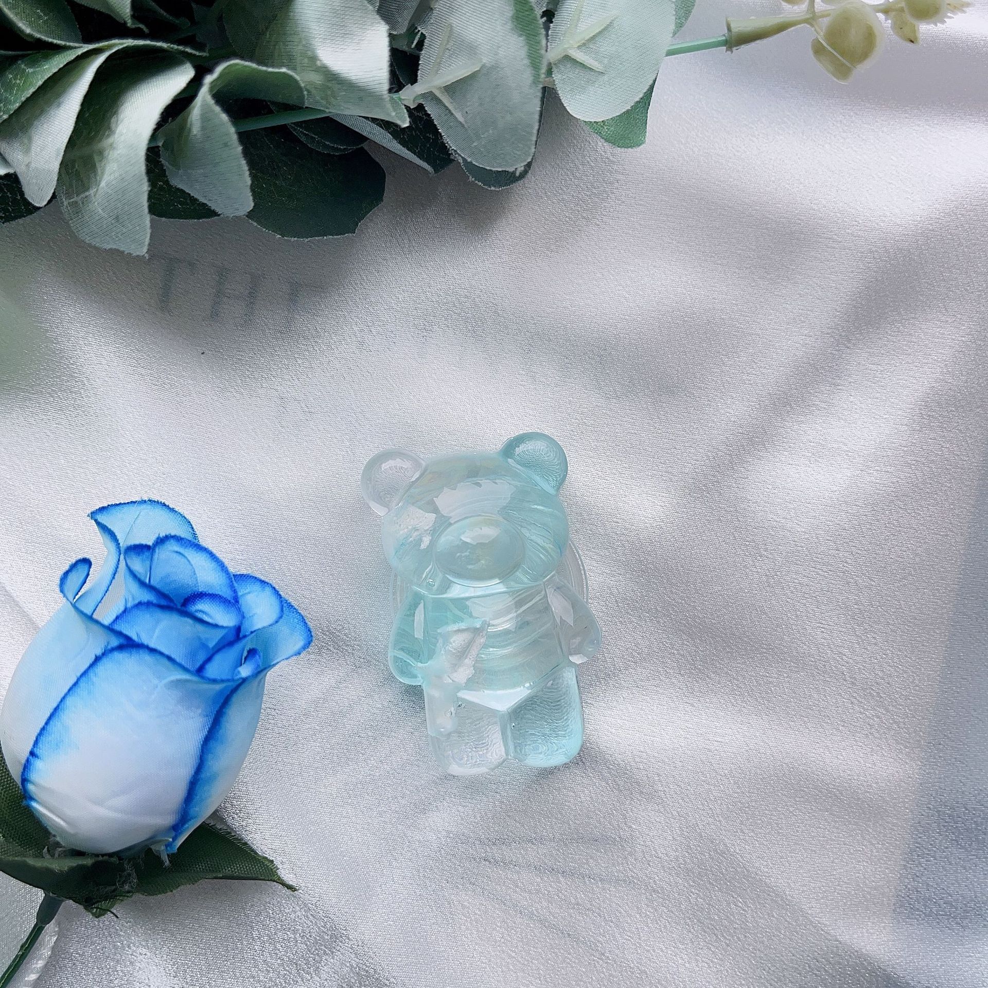 3D cartoon cute and transparent gradient teddy bear air cushion telescopic cloud splicing mobile phone desktop bracket_voghion.com