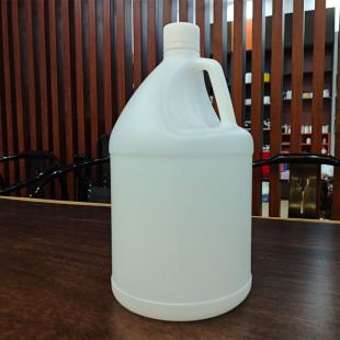 ����Һ�w�Ӂ�ƿ3.8L������ϴ�lˮ��ԡ¶���bͰ ��Һƿ����ϴ��