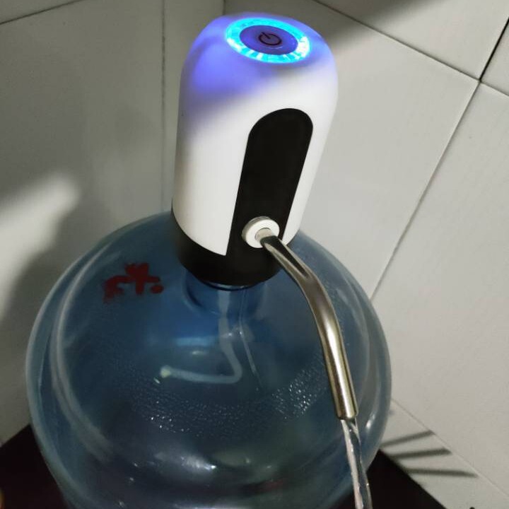 卸売りバケツに水を入れる揚水器電気飲用水機家庭用充電鉱泉純水出水器自動上水器|undefined