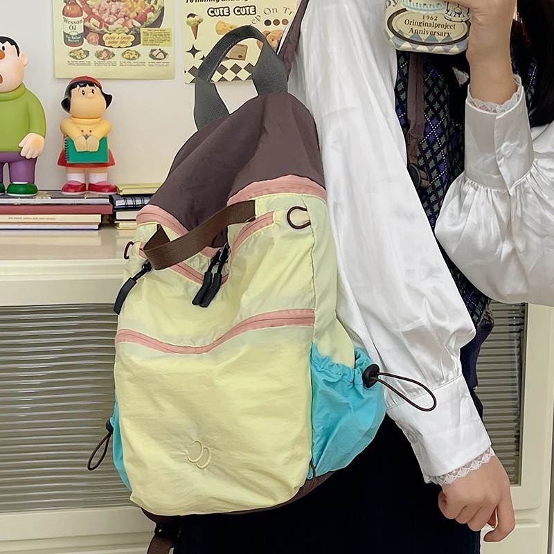 新款轻薄撞色双肩包女韩版大容量学生书包户外休闲徒步登山运动包|undefined
