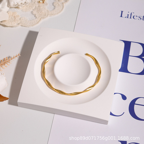 Gypsum bracelet bracelet display plate jewelry display design storage plate ornaments jewelry bracelet photo props