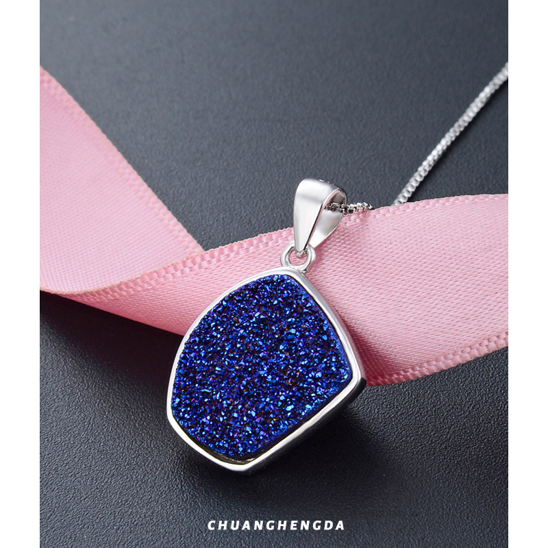 Colgante de plata esterlina s925 irregular para mujeres Europa y los Estados Unidos ins viento estrella colgante corto personalidad nicho de diseño joyas