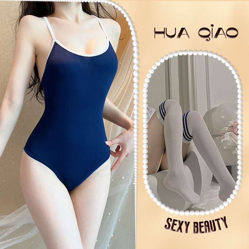 수영복 + 흰색 학생 양말