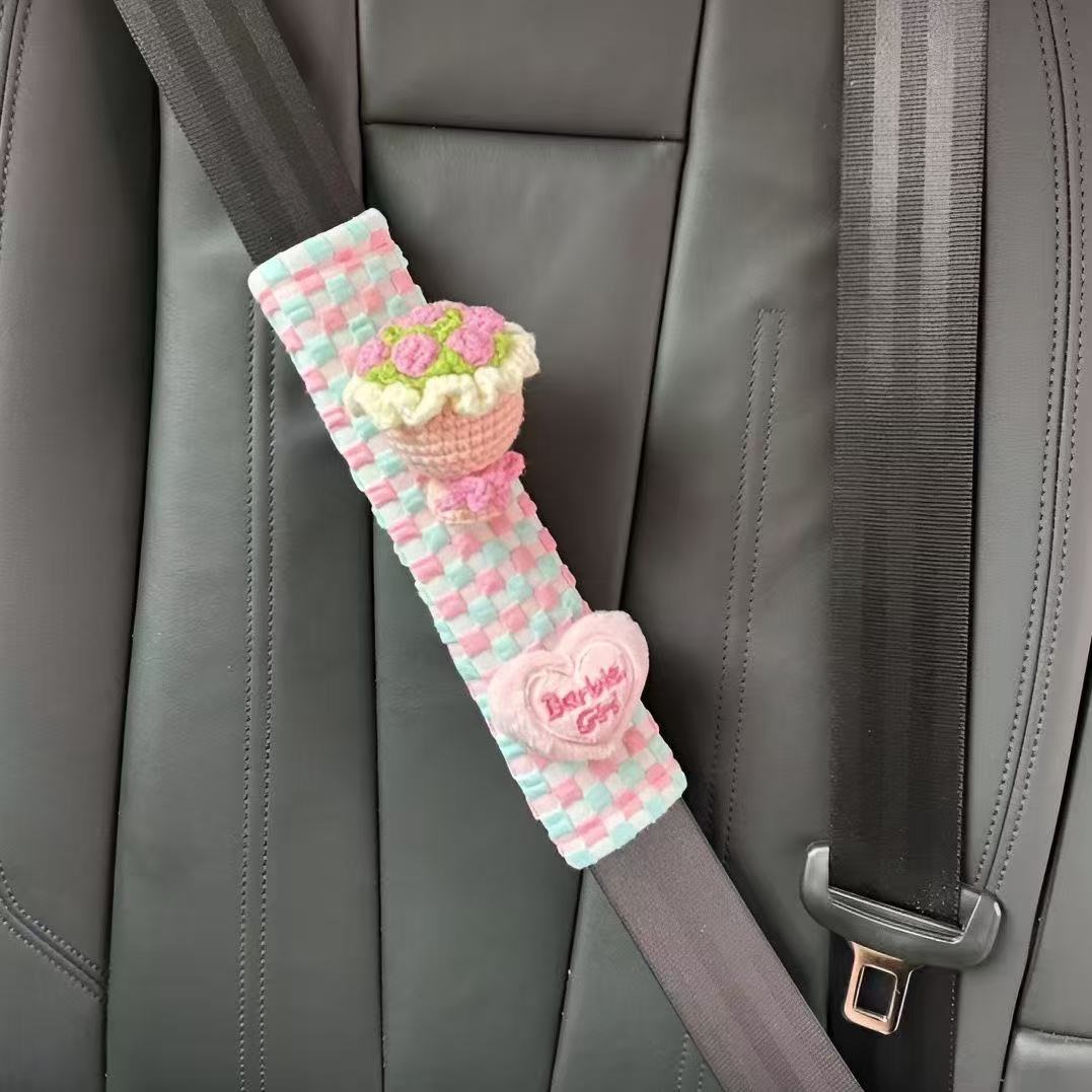 Couple-Style Knitted Rose Flower Car Seatbelt Shoulder Pads, Anti-Neck-Strangling, High-End Feel, Universal Car Interior Decorations