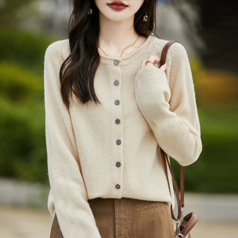 Cross-Border Spring and Autumn New Style Solid Color Round Neck Rolled Edge Wool Knit Cardigan for Women, Loose and Versatile Casual Sweater Coat Cross-Border Spring and Autumn New Style Solid Color Round Neck Rolled Edge Wool Knit Cardigan for Women, Loose and Versatile Casual Sweater Coat
