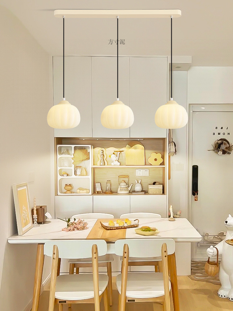 56b29352-34cf-4796-bb01-5572701ce82b.jpe