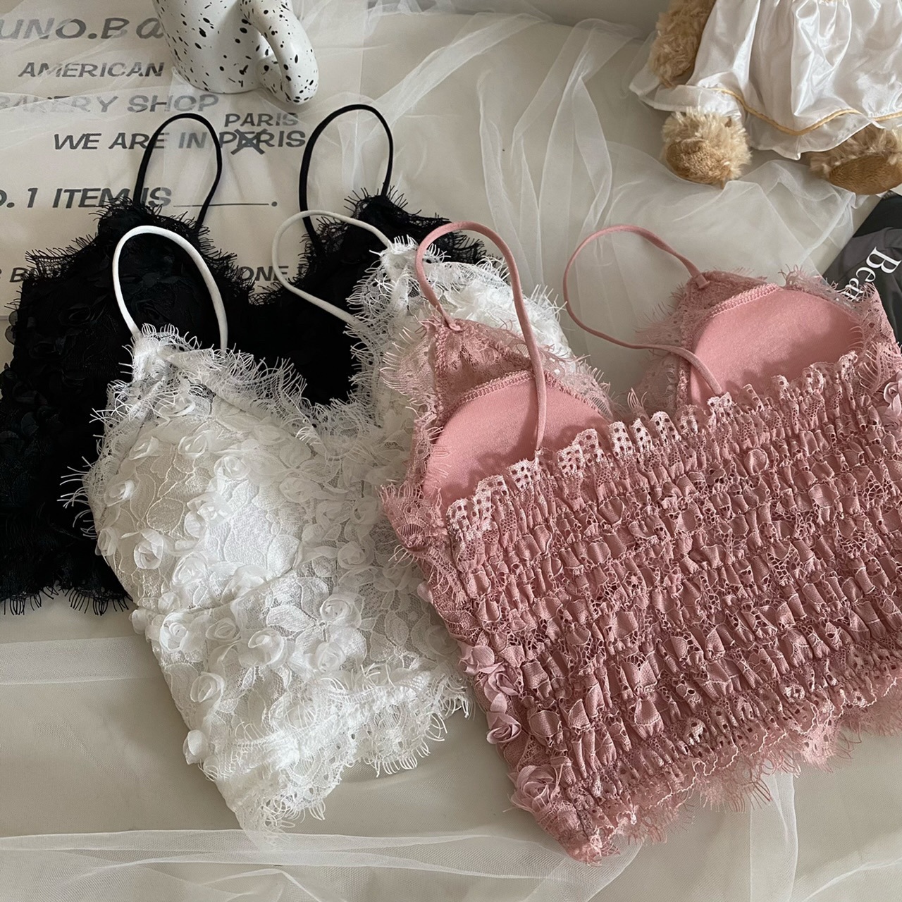 Francés estereoscópico rosa encaje dulce pequeño chaleco de cinturón pura sexy con cojín de pecho envuelto en el pecho chaqueta