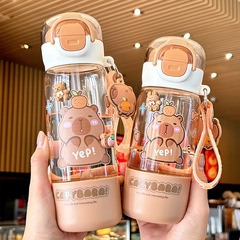 カピバラのプラスチックコップの大容量の頑丈なリングは携帯して便利です。