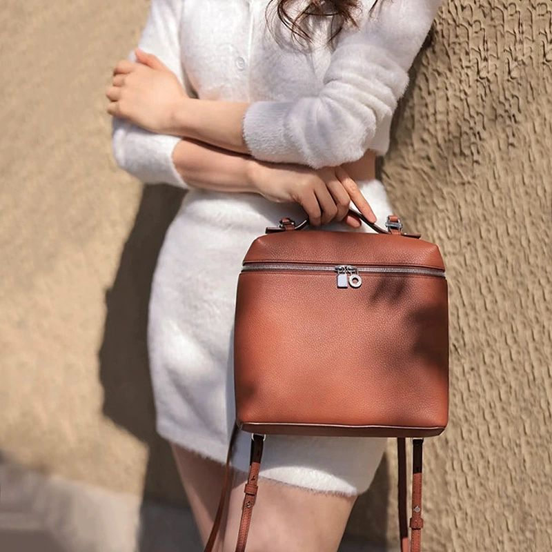 Backpack, capacious one-shoulder bag, leather lunch box, cowhide