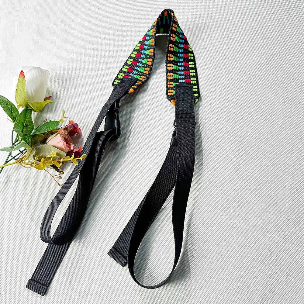 컬러풀한 블랙 자카드 와이드 숄더 스트랩