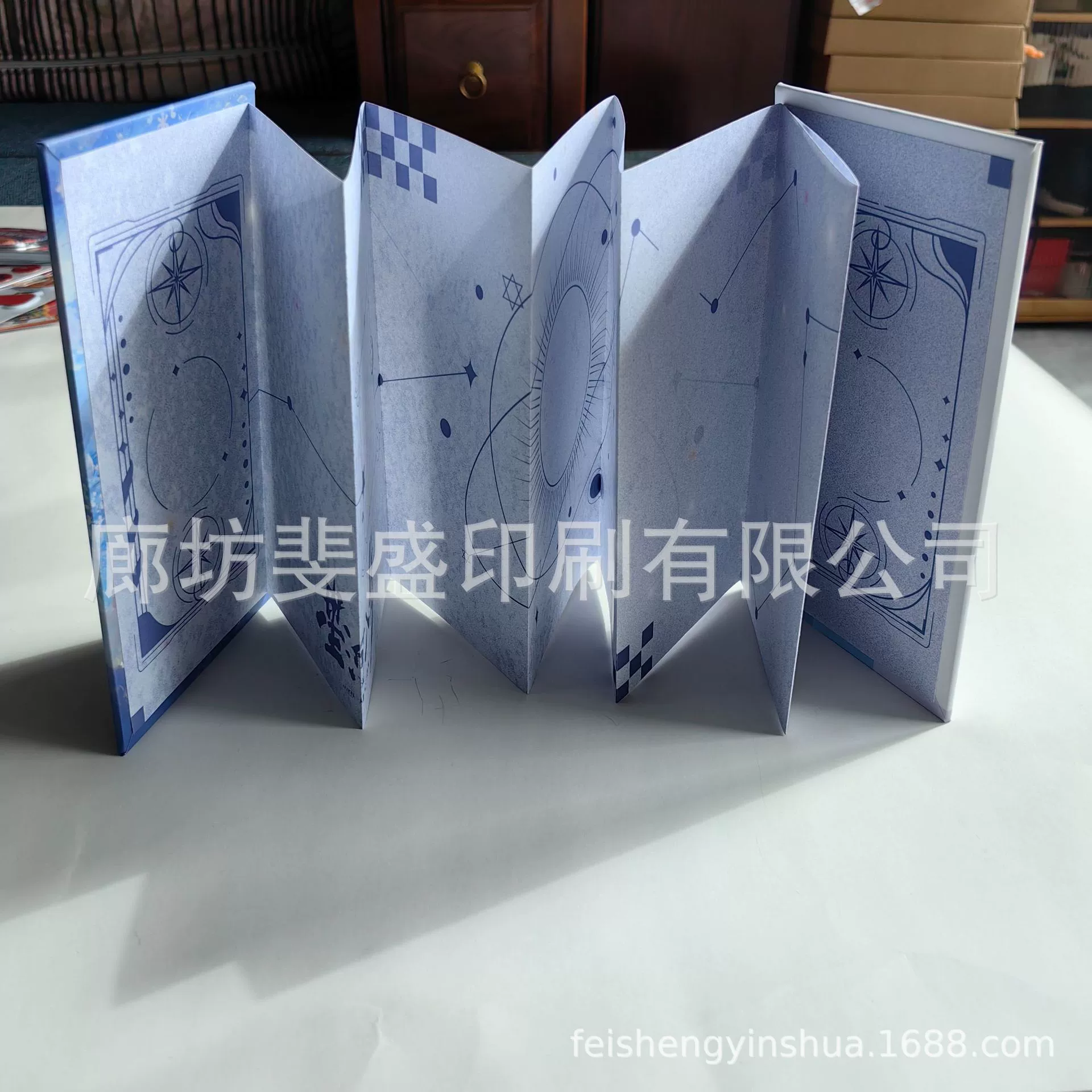 旅行奏折本厂家批发国潮打卡盖章集景点风琴折页加厚空白通关文牒