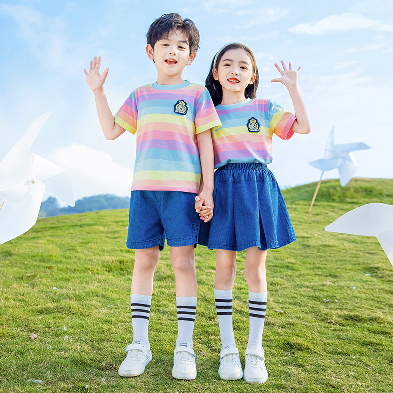 小學生校服2023新款夏款兒童彩虹班服套裝一年級夏季畢業服批發
