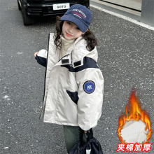 女童加厚冲锋衣外套2025年新款秋冬装三合一可拆卸加绒中大童夹克