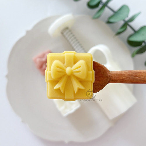 20g Mother's Day gift mung bean cake mold Butterfly Festival Mid-Autumn Festival mooncake mold Internet celebrity one-bite pastry tool