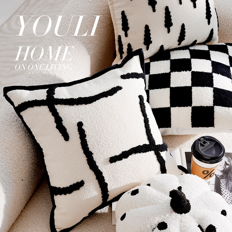 フランスの森の白黒のチェス盤のインスタ風の高級な抱き枕のソファーの枕のような窓のクッションの抱き枕カバーは芯をくわえます。