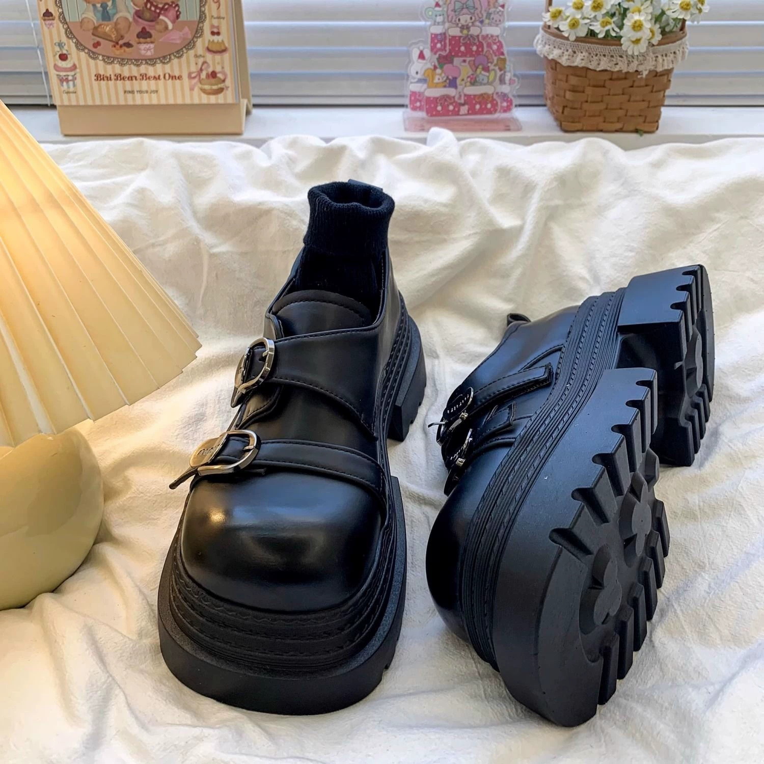 2025 Новый стиль ретро маленькие ботинки Lefu на толстой подошве женские туфли в британском стиле маленькие кожаные туфли модные одиночные туфли