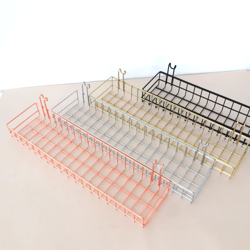 Rejilla de oro rosa nórdica, pared de hierro forjado, estante de almacenamiento, canasta de almacenamiento, canasta colgante de pared de jardín de infantes