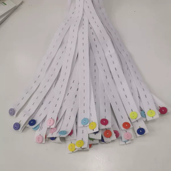 Lazy Roll-Up Storage Solution for Clothes, Clothing Bundling and Organizing, Wardrobe Classification, Underwear Bundling, and Quilt Storage