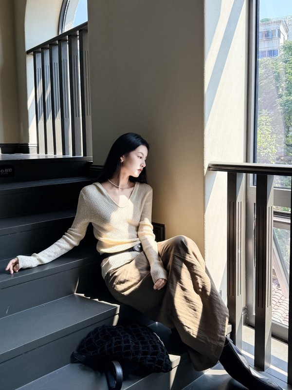 DIGM | 2025秋季废土风极简松弛感连帽修身针织衫毛衣女A3M017|undefined
