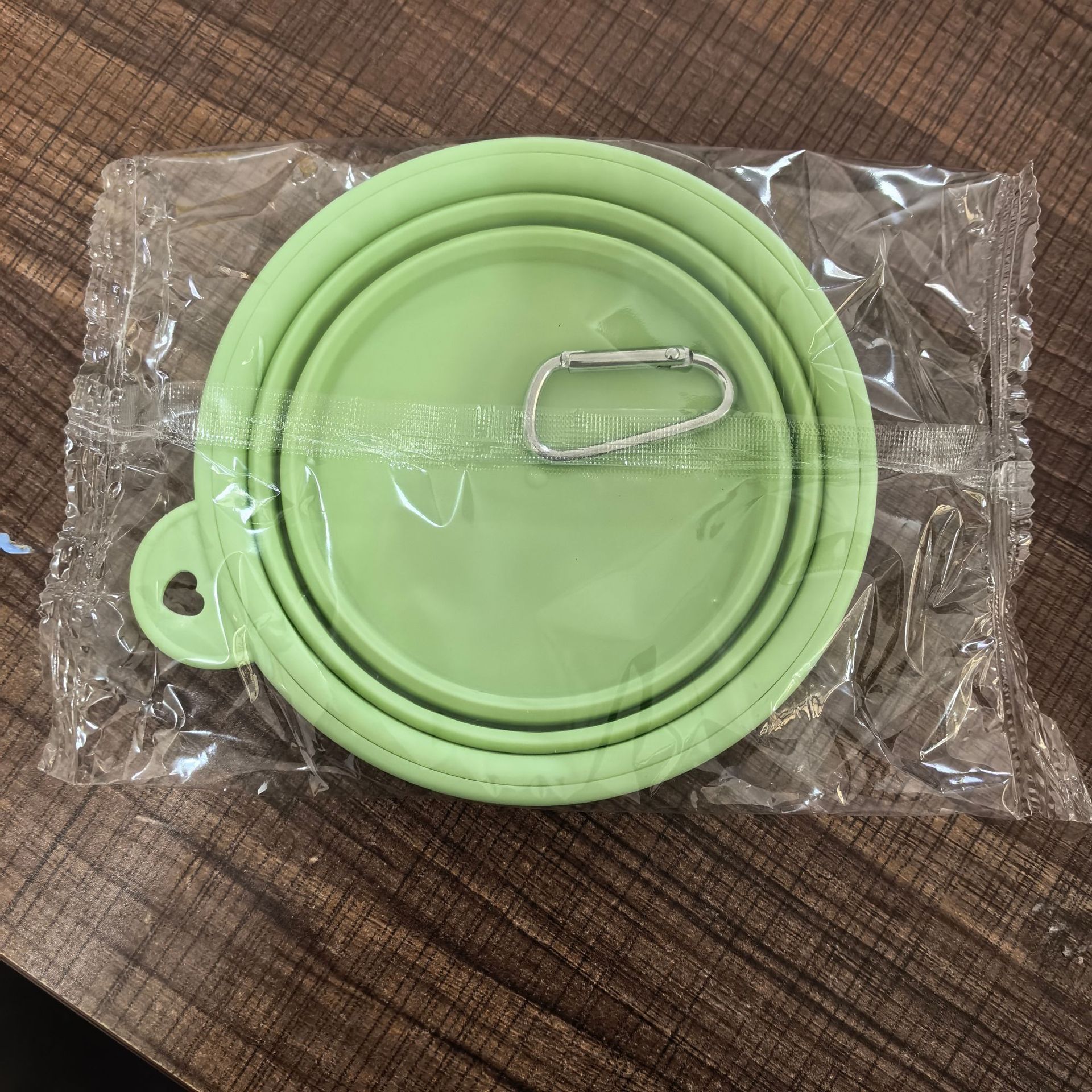 Foldable Dog Bowl Pet Silicone Bowl Dog Feeding Pan Portable Water Bowl Travel Dog Bowl Outdoor Drinking Bowl Dog Food Tray