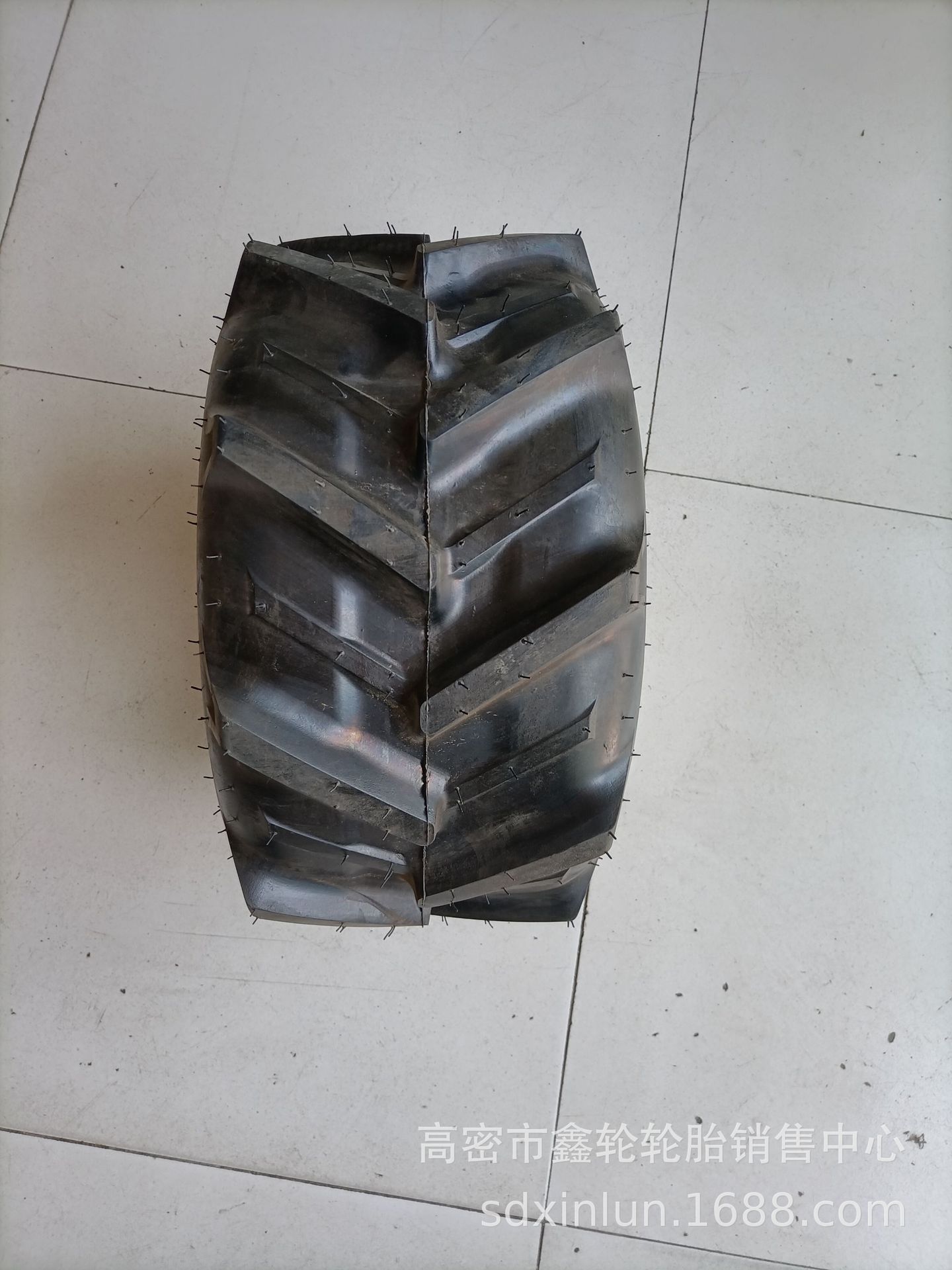 农用人字草坪车 电瓶车割草机轮胎17x8.00-8/4.00-7轮胎