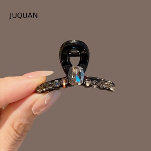 �¿�Сץ�AŮ�n���¿�߼�������ʯ���鄢���A߅�A��l�l�A�^�