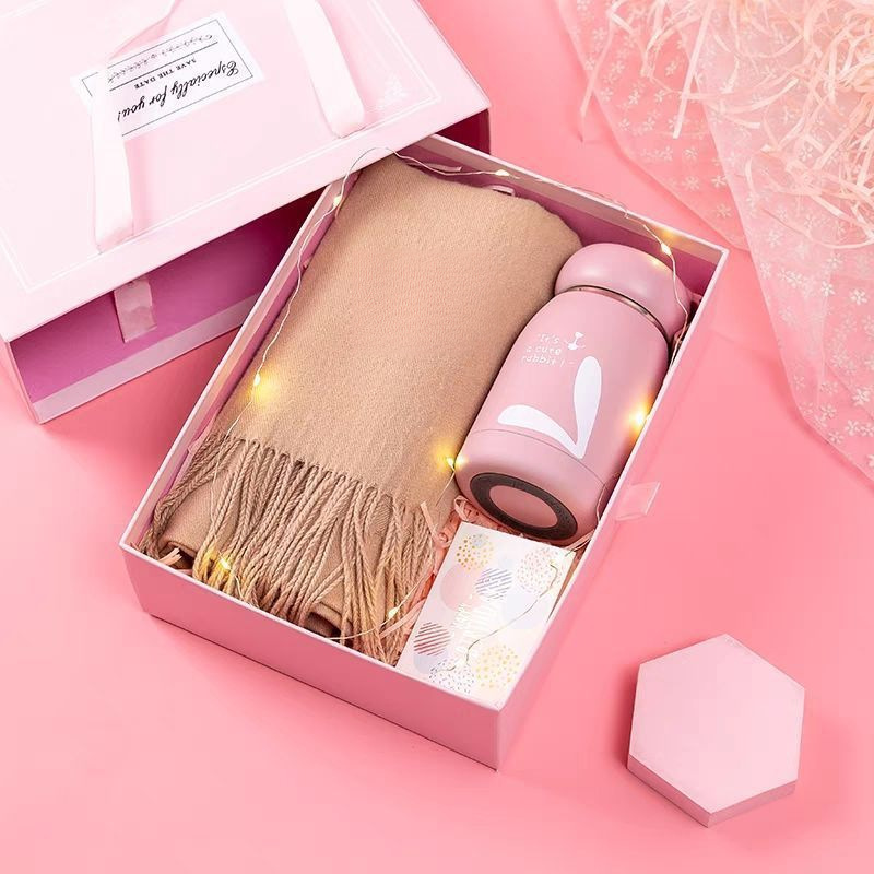 Camel scarf + 304 thermos cup + rabbit + brooch