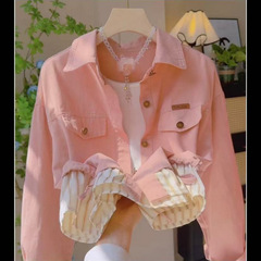 ファッションのキャンディー色のストライプは偽の2つのデニムのシャツのコートをつなぎ合わせます。