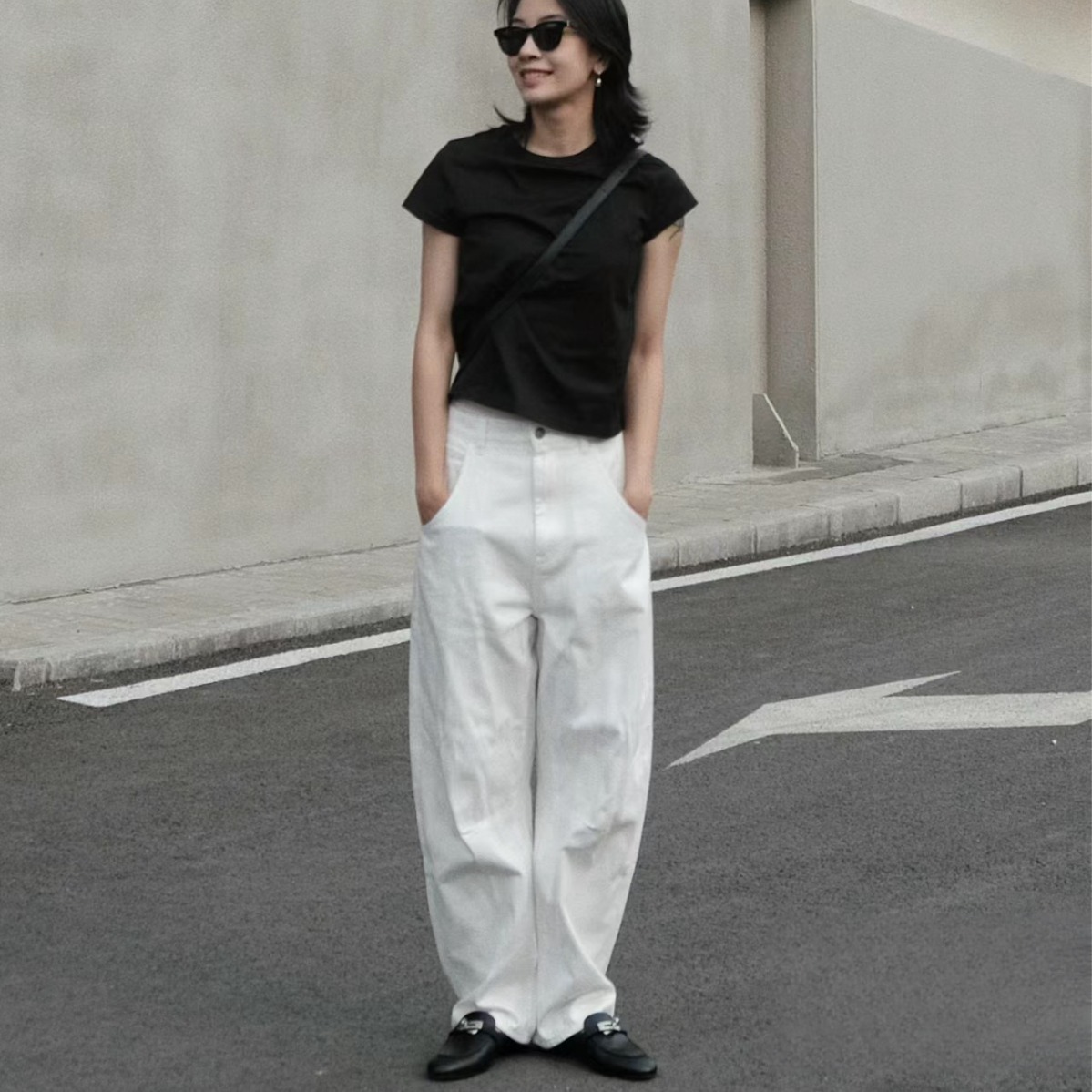 Sickle jeans wide-leg pear-shaped pants White slimming pants retro jeans women's banana pants 3049
